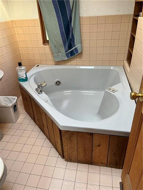 103 E Killingly Rd, Foster, RI 02825 photo 12