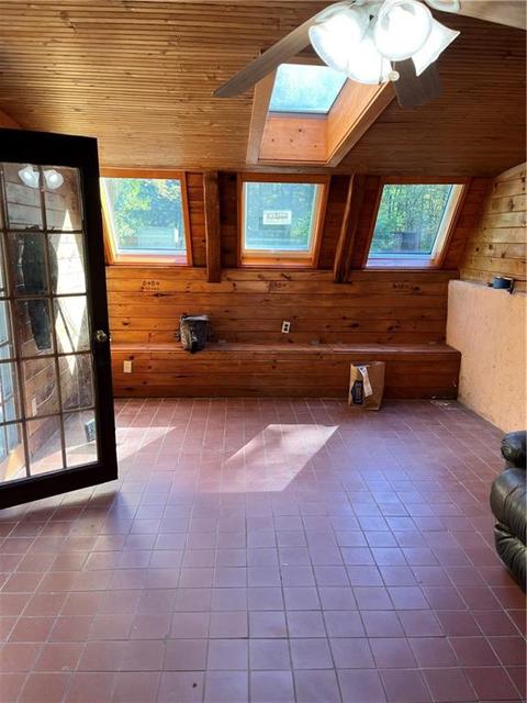 103 E Killingly Rd, Foster, RI 02825 photo 5