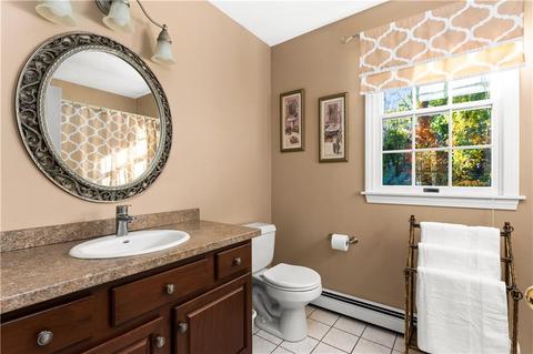245 Hardig Rd, Warwick, RI 02886 photo 21
