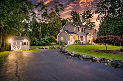 245 Hardig Rd, Warwick, RI 02886 photo 2