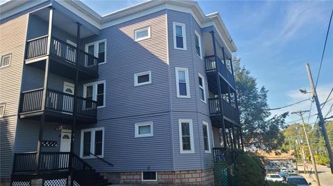 77 Manville Rd, Woonsocket, RI 02895 photo 2