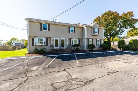 26 Fourth Ave, Warwick, RI 02888 photo 2