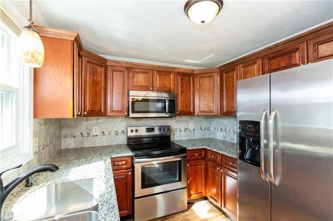 26 Fourth Ave, Warwick, RI 02888 photo 13