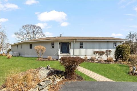 62 Champlin Rd, Saunderstown, RI 02874 photo 9