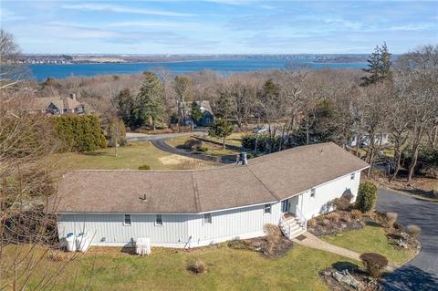 62 Champlin Rd, Saunderstown, RI 02874 photo 2