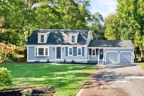 185 Sturbridge Dr, Warwick, RI 02886 photo 2