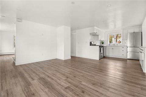 185 Sturbridge Dr, Warwick, RI 02886 photo 9