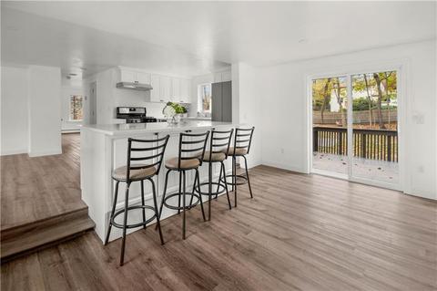 185 Sturbridge Dr, Warwick, RI 02886 photo 6