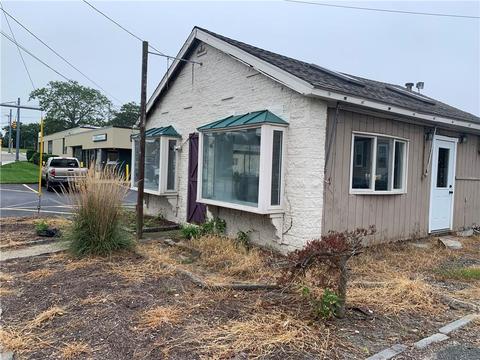 782 Main Ave, Warwick, RI 02886 photo 1