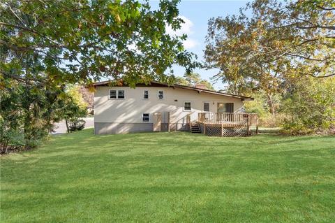7 Urso Dr, Westerly, RI 02891 photo 4