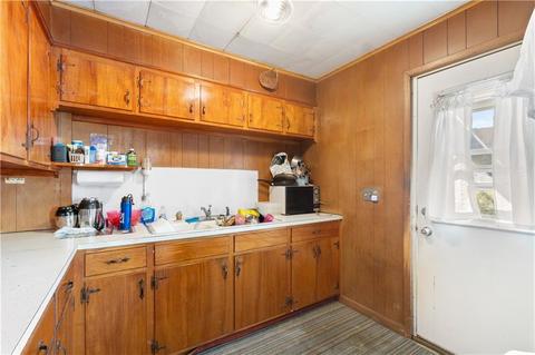 69 Tower St, Westerly, RI 02891 photo 9