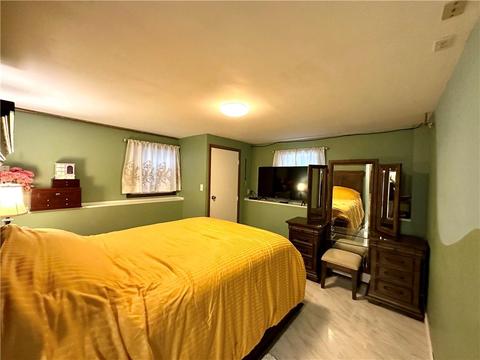 269 E View Ave, Cranston, RI 02920 photo 29