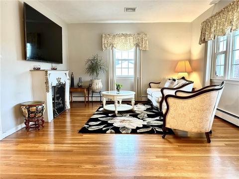 269 E View Ave, Cranston, RI 02920 photo 10