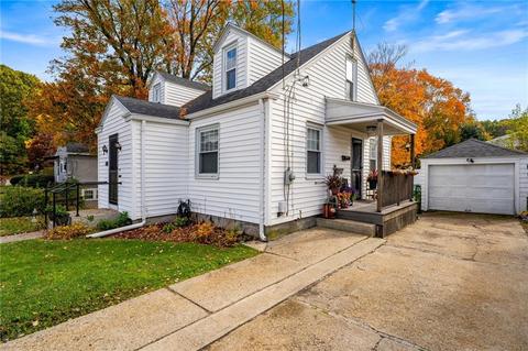 253 Carnation St, Woonsocket, RI 02895 photo 8