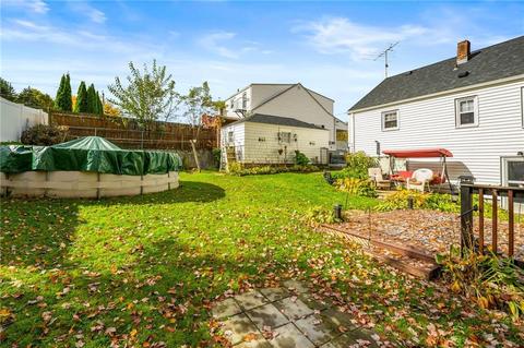 253 Carnation St, Woonsocket, RI 02895 photo 12