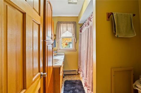 253 Carnation St, Woonsocket, RI 02895 photo 18