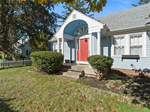 855 Main Ave, Warwick, RI 02886 photo 2