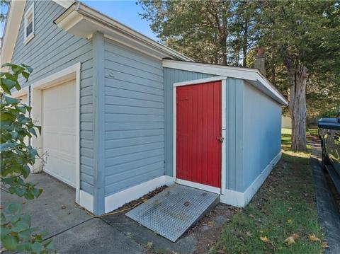 855 Main Ave, Warwick, RI 02886 photo 32