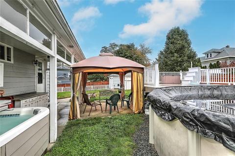 34 Mt St Charles Ave, Woonsocket, RI 02895 photo 30