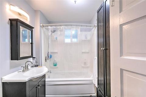 34 Mt St Charles Ave, Woonsocket, RI 02895 photo 16
