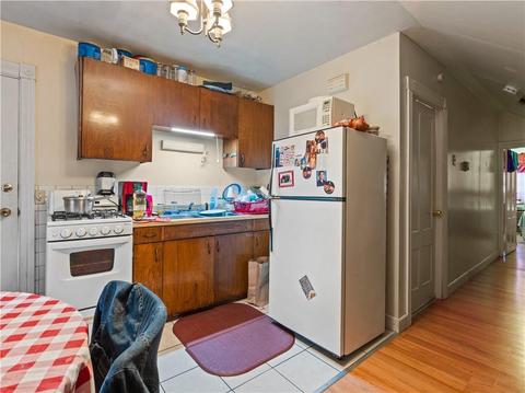 82 Appleton Ave, Pawtucket, RI 02860 photo 11