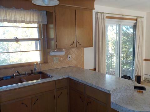 57 Blue Stone Dr, Woonsocket, RI 02895 photo 5