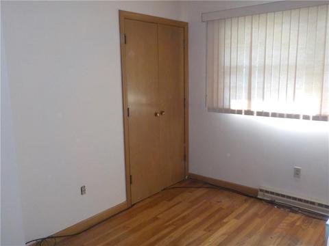57 Blue Stone Dr, Woonsocket, RI 02895 photo 8