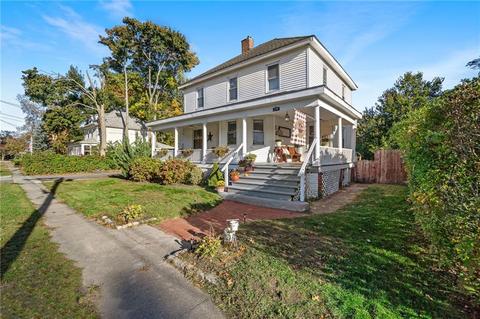 126 Beach Ave, Warwick, RI 02889 photo 3