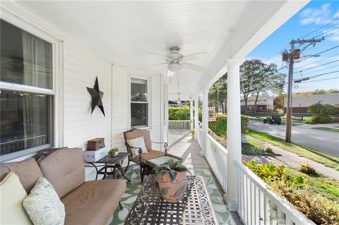 126 Beach Ave, Warwick, RI 02889 photo 8
