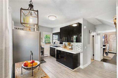 126 Beach Ave, Warwick, RI 02889 photo 17
