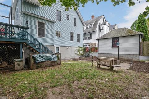 53 Maple St, Woonsocket, RI 02895 photo 30