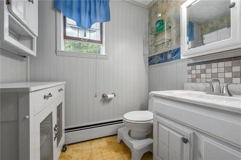 53 Maple St, Woonsocket, RI 02895 photo 24
