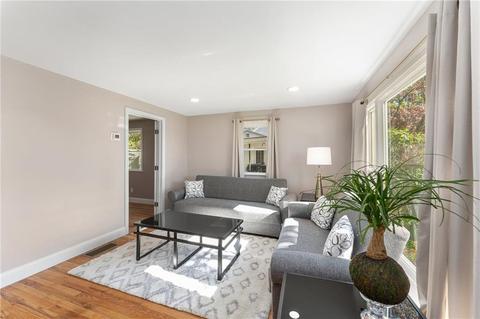79 Grotto Ave, Warwick, RI 02888 photo 10