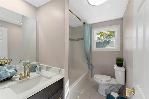79 Grotto Ave, Warwick, RI 02888 photo 18