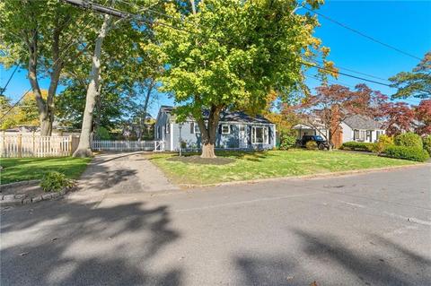 79 Grotto Ave, Warwick, RI 02888 photo 35