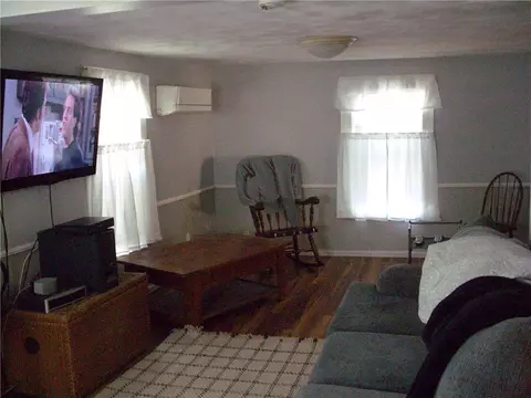 32 Guild Ave, Warwick, RI 02889 photo 8