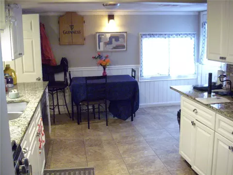 32 Guild Ave, Warwick, RI 02889 photo 16