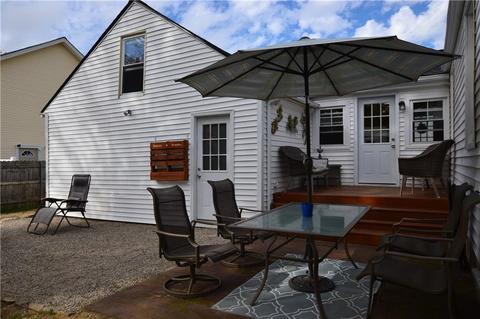 97 Keystone Dr, Warwick, RI 02889 photo 4