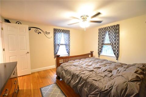 97 Keystone Dr, Warwick, RI 02889 photo 12