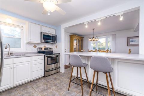 54 Osage Dr, Warwick, RI 02888 photo 16