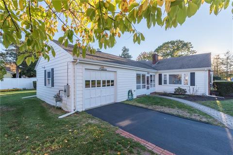 54 Osage Dr, Warwick, RI 02888 photo 4