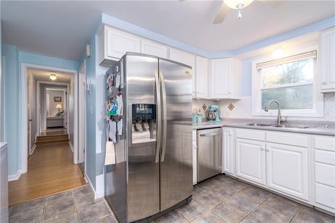 54 Osage Dr, Warwick, RI 02888 photo 19
