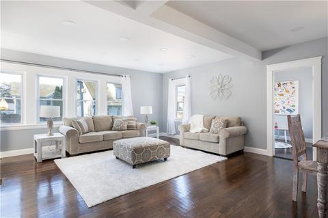 57 Greene St, Warwick, RI 02886 photo 5