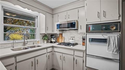 540 Lydia Ave, Woonsocket, RI 02895 photo 9