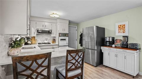 540 Lydia Ave, Woonsocket, RI 02895 photo 4