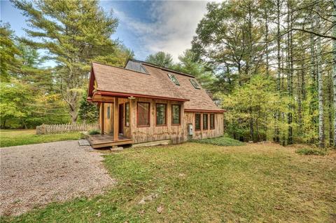 26 Levitt Ln, Exeter, RI 02822 photo 4