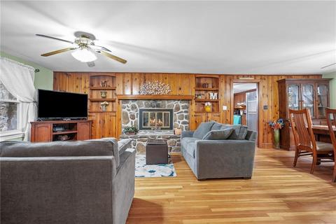 16 Edgewood Rd, Glocester, RI 02814 photo 10