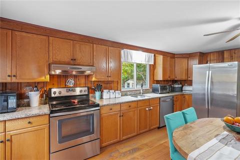 16 Edgewood Rd, Glocester, RI 02814 photo 4