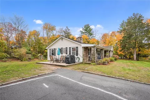 16 Edgewood Rd, Glocester, RI 02814 photo 36