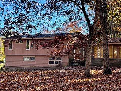 220 Red Chimney Dr, Warwick, RI 02886 photo 1